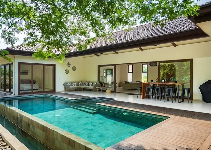 La Perla Cozy 3br Sleeps 10 Hacienda Pinilla