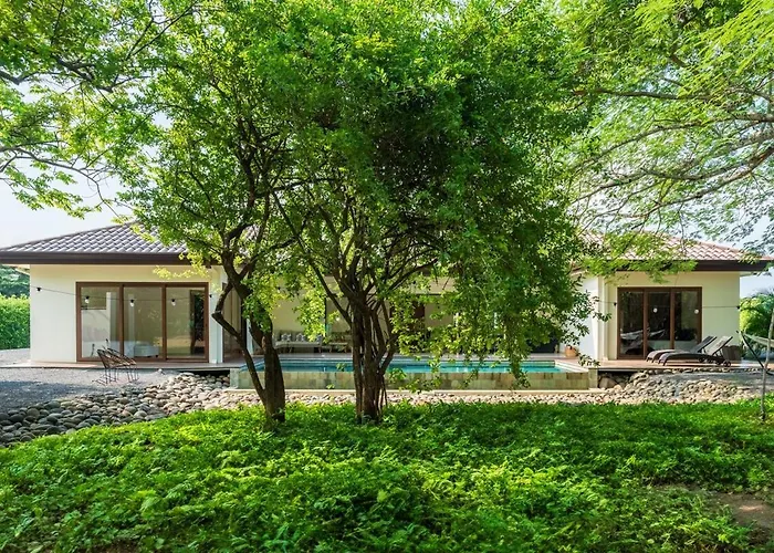 La Perla Cozy 3br Sleeps 10 Hacienda Pinilla Villa *